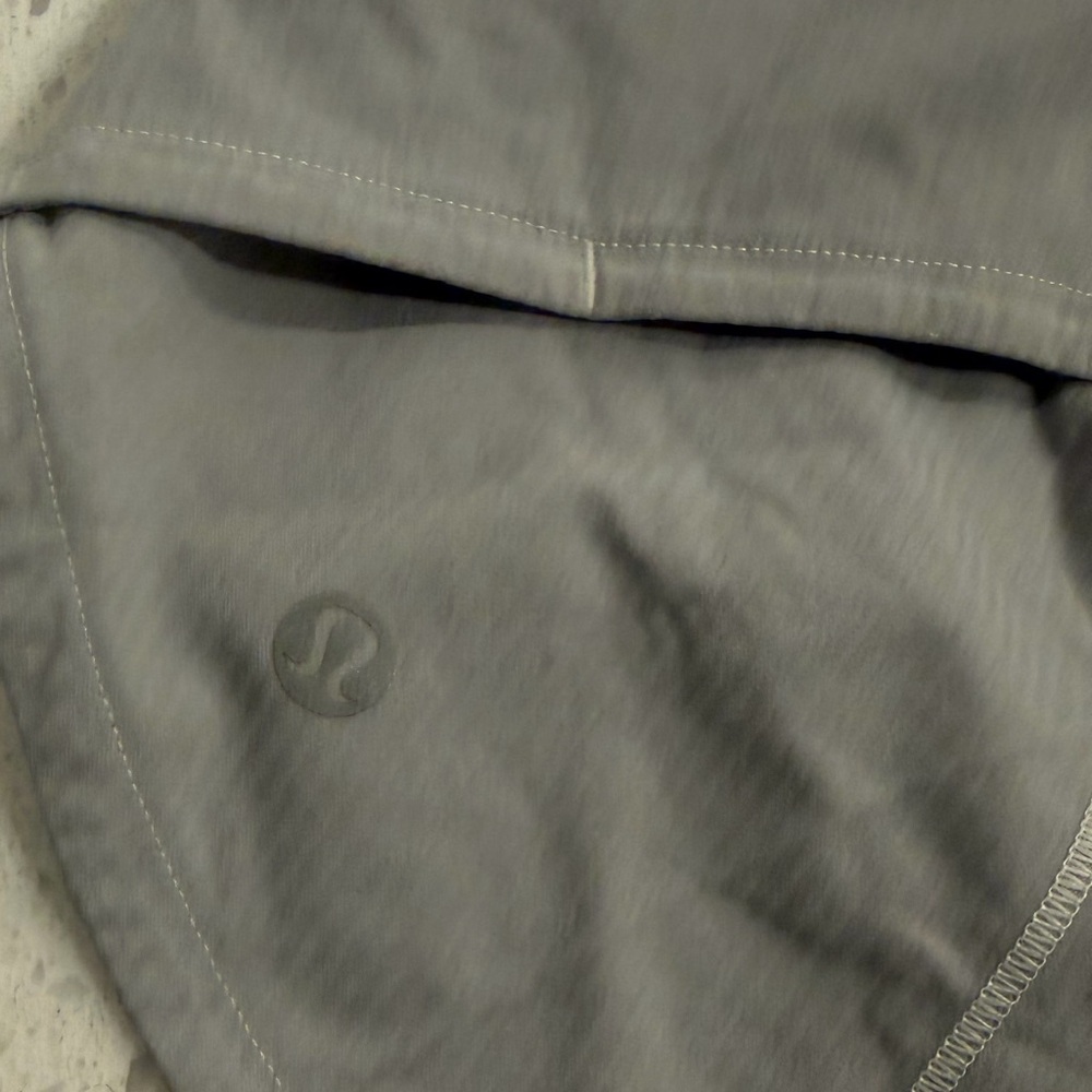 Lululemon Speed Up Short 2.5" Grey Stripe Size 8 Running Athletic Lined - Picture 4 of 6